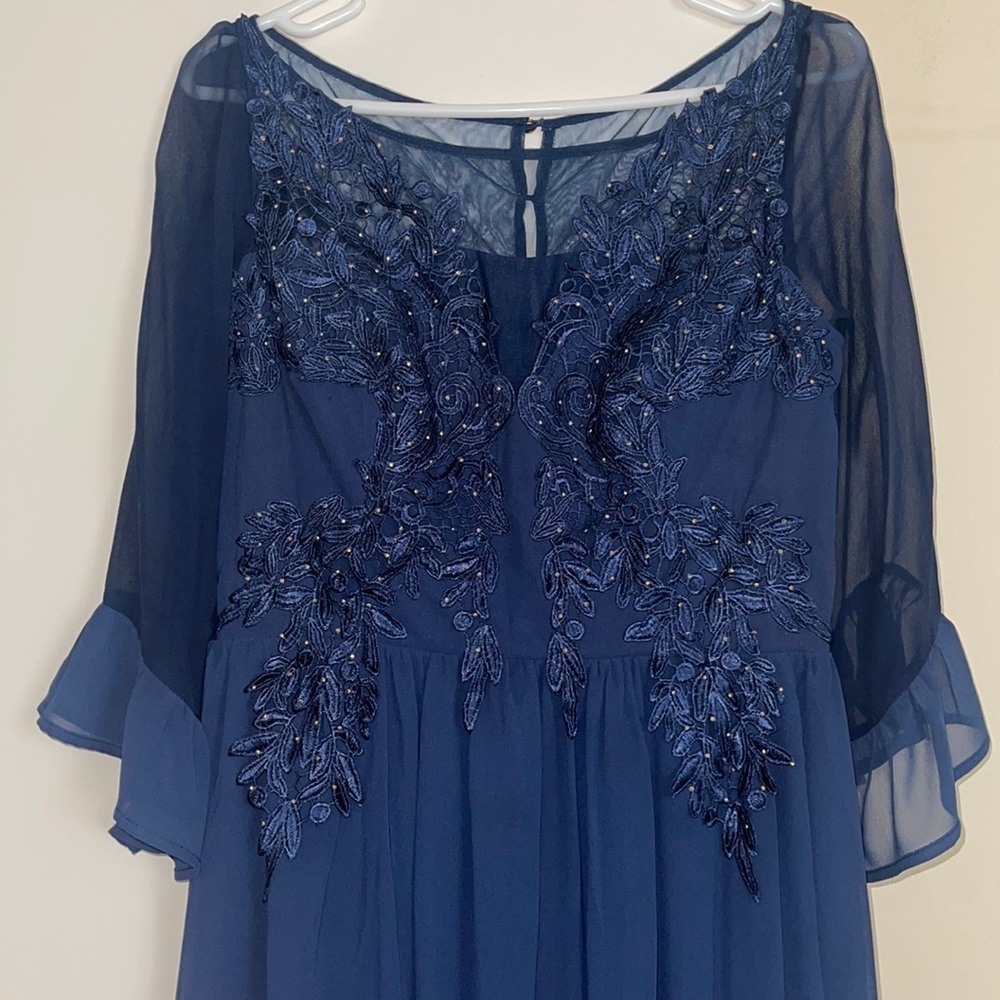 Formal Dress - Picture 2 of 3